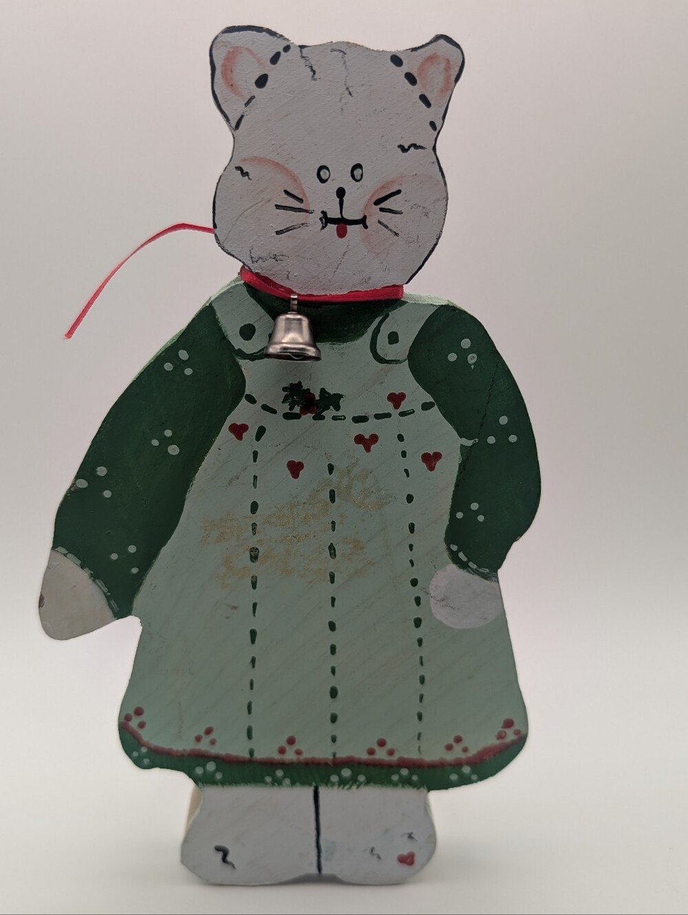 Vintage Wooden Kitty Cat Cottagecore Country Decor Handcarved Handpainted 7"